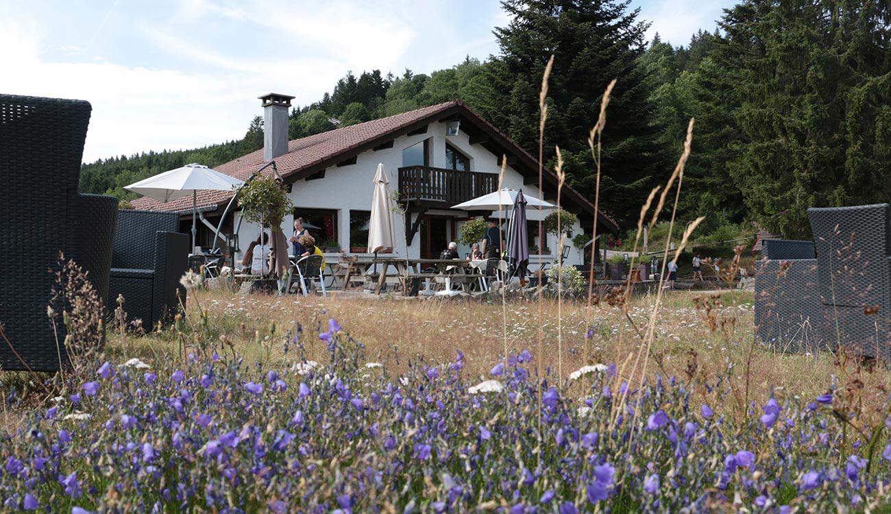 Restaurant L'étable à la Bresse fleuri